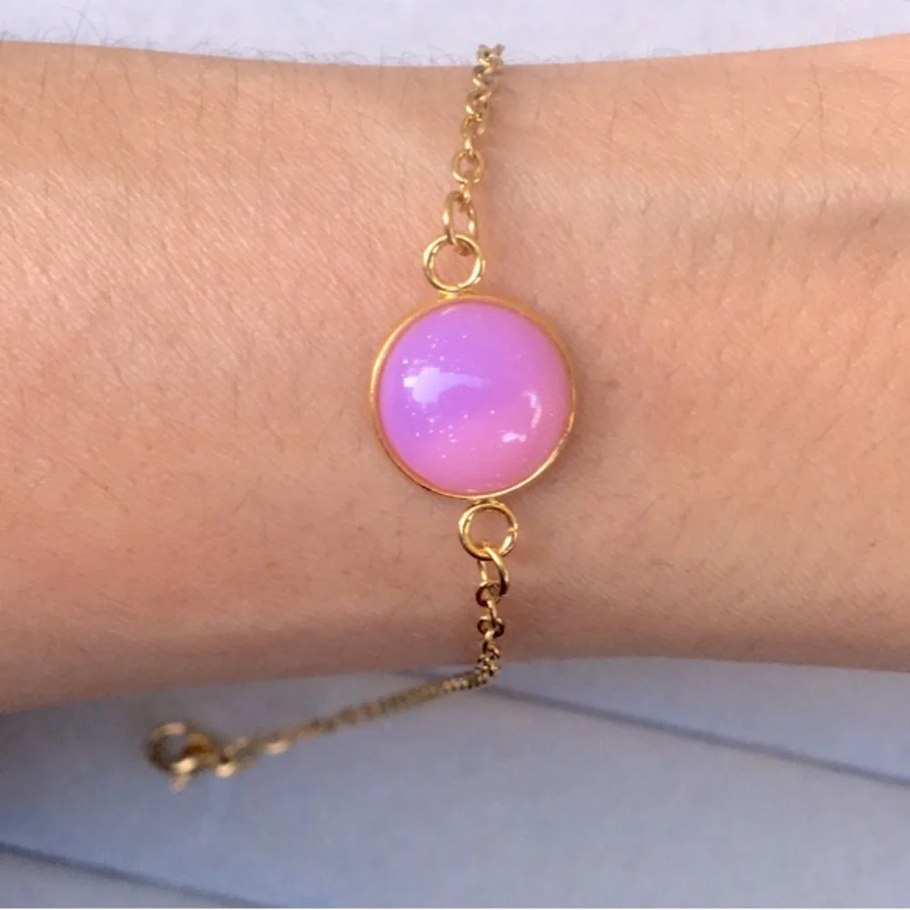 Pink-Purple Ombre + Gold Pendant Boho Bracelet
